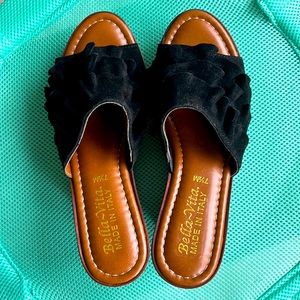 NWOT Bella Vita Black Ruffle Suede Platform Wedges Made in Italy 71/2